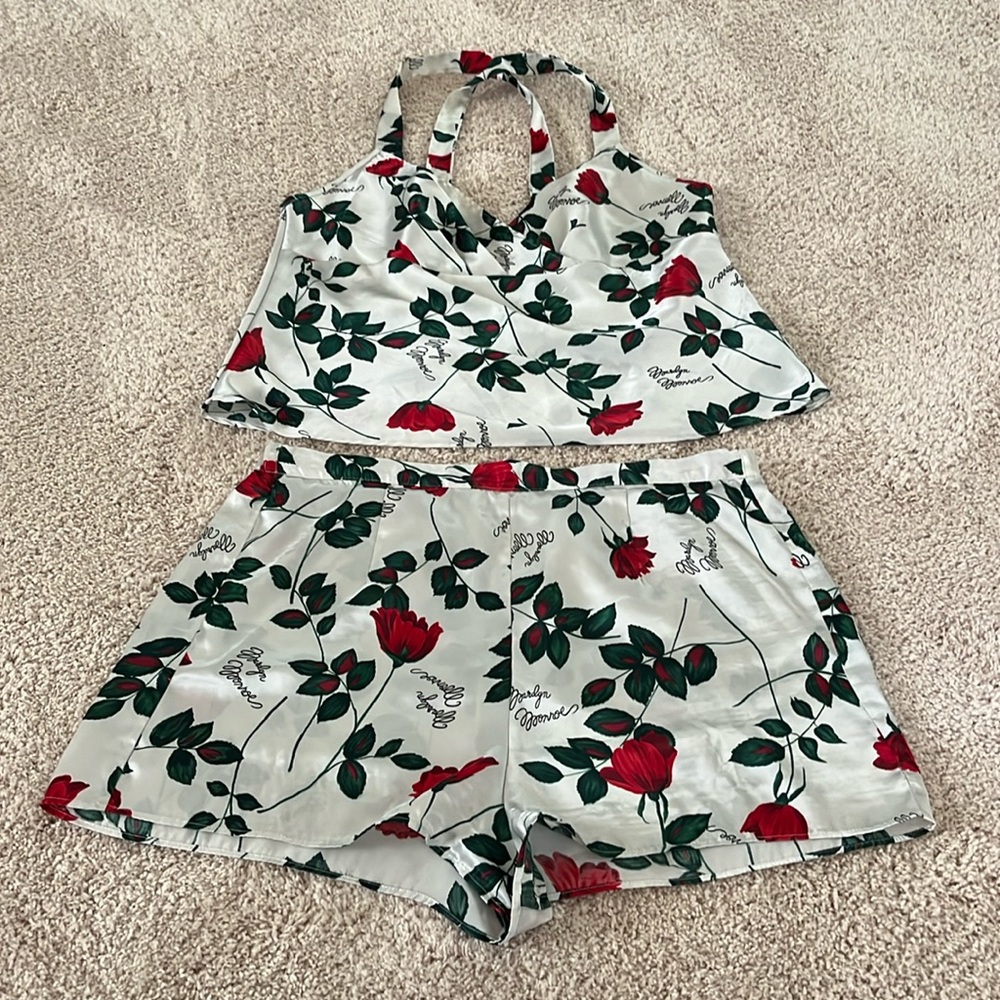 Marilyn Monroe Sleep Set